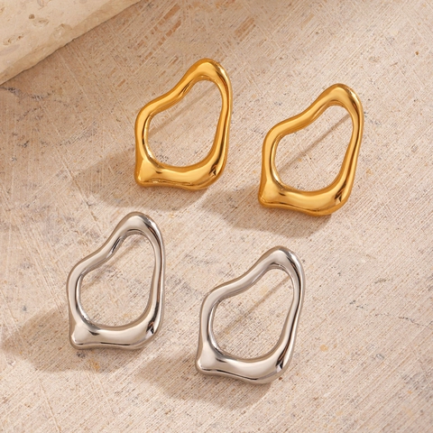 Boucles D'oreilles Puces Géométriques Irrégulières Creuses En Acier Inoxydable Plaqué Or 18K Style Minimaliste Pour Femme