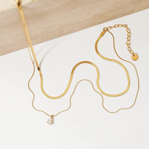 Collar Multicapa De Acero Inoxidable Con Colgante De Circonita En Forma De Gota Y Cadena De Serpiente Para Mujer