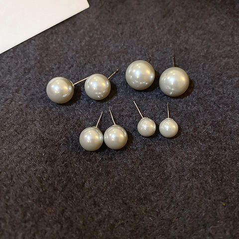 Round Imitation Artificial Pearl Stud Earrings With Silver Earring Post Elegant Retro Minimalist Grey Glossy Jewelry For Women
