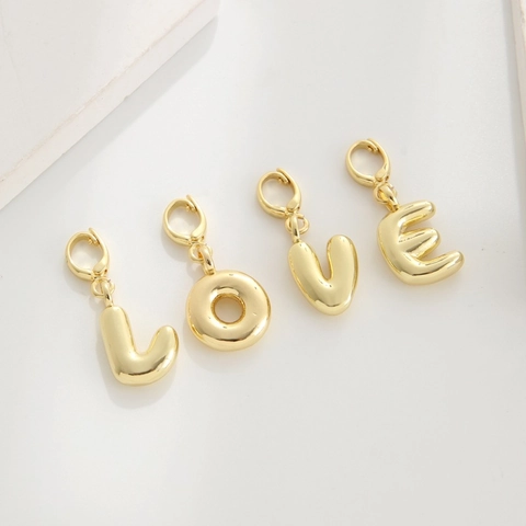 Charm Lettere Alfabeto Bolla A-Z Placcato Oro 18K Rame Pendente Iniziale 3D Per Creazione Gioielli DIY Collana Bracciale