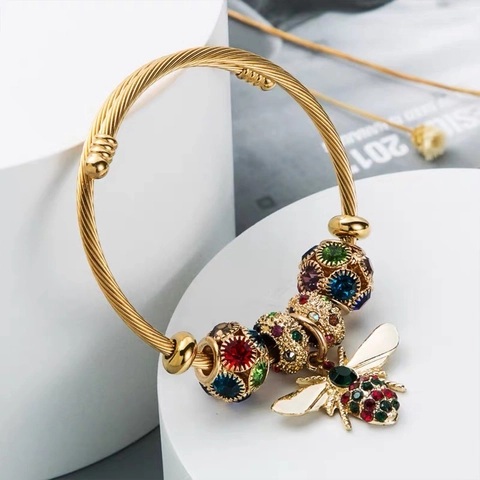 Stainless Steel Bee Charm Bangle Twisted Cable Bracelet Colorful Rhinestone Zircon Jewelry Women Elegant Gift