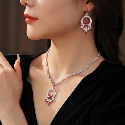Collana E Orecchini A Farfalla Rame Zircone Lusso Stile Palazzo Goccia D Acqua Nappa Donna Perno Per Orecchini In Argento
