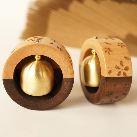 Sonnette De Commerçant Magnétique En Bois Noyer Noir Hêtre Laiton Carillon Entrée Minimaliste Décoratif Gravé Rappel