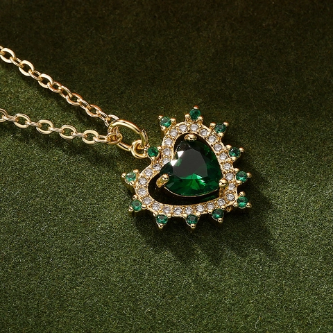 Elegante Collana Ciondolo Cuore Rame Zircone Lucido Placcato Oro Catena Clavicola Gioielli Donne Regalo Lusso