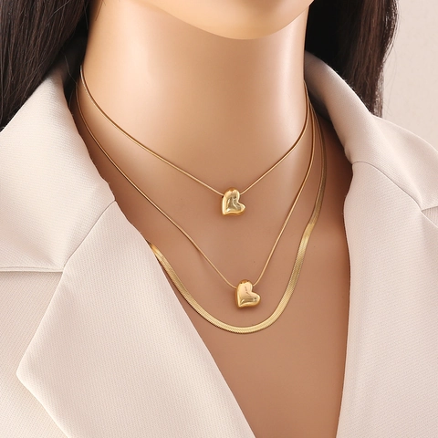 Elegante Mehrlagige Herz Halskette Edelstahl Schlangenkette Für Damen Goldfarben Polierte Choker Schmuck
