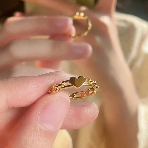 Anillo Corazón Hueco Cadena Titanio Acero Inoxidable Geométrico Simple Minimalista Joyería Chapada En Oro Mujer