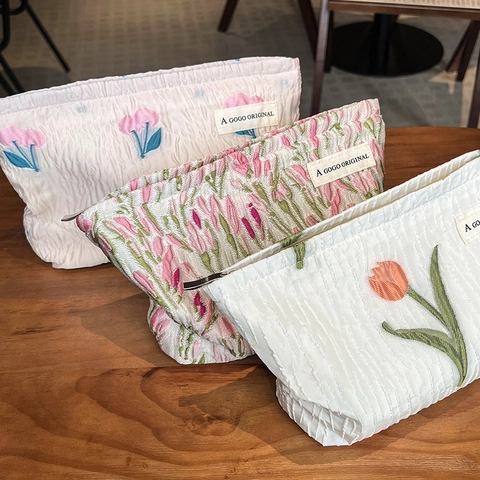 Trousse Trucco Ricamo Floreale Tessuto Texture Increspata Borsa Cosmetici Viaggio Grande Capacità Cerniera Per Donne