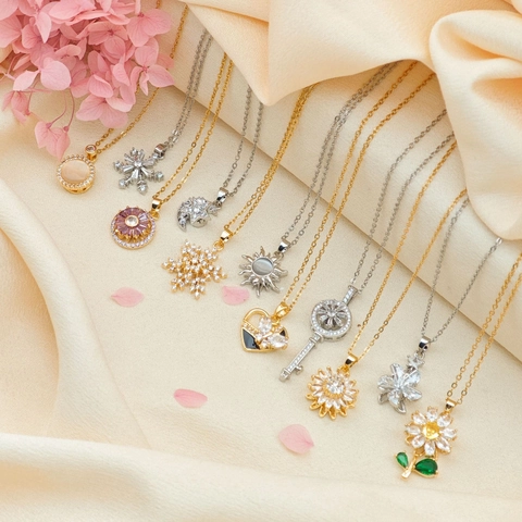 Collar Con Colgante Giratorio Spinner Acero De Titanio Cobre Circón Corazón Mariposa Copo De Nieve Sol Luna Estrella Joyas Mujer