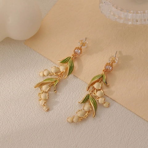 Pendientes Colgantes Minimalistas De Flor De Rosa Con Incrustaciones De Cobre Y Perlas Chapados En Oro De 18k