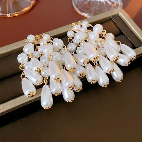 Orecchini A Lobo Con Nappa In Künstliche Perle Imitazione Eleganti Con Perno In Argento Lega Goccia D'acqua Gioielli Per Donna