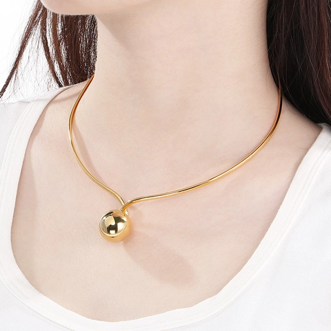 Minimalist Stainless Steel Jewelry Women Large Ball Pendant Open Torque Necklace And Matching Ball Stud Earrings Fashion