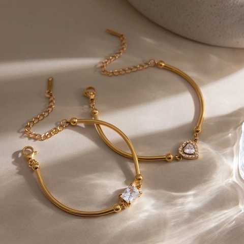 Bracciale in Acciaio Inossidabile Placcato Oro 18K con Zirconia Cuore Rettangolo Donna Elegante Lusso Leggero Gioielli