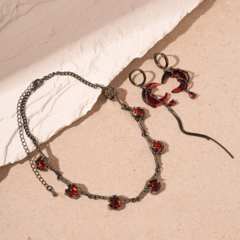 Orecchini Asimmetrici Con Nappa A Mezzaluna Gotica Per Donna Zircone Rosso Rame Design Spine Punk Gioielli