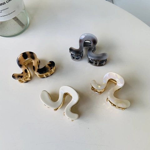 Wave Hair Claw Clip Plastic Acetate Shark Clip Simple Elegant Fashion Hair Accessory For Women
