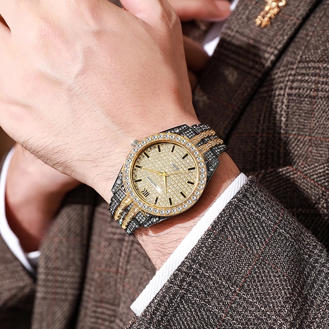 Luxury Men Quartz Watch Full Rhinestone Iced Out Bling Fashion Large Dial Stainless Steel Band Business Wristwatch