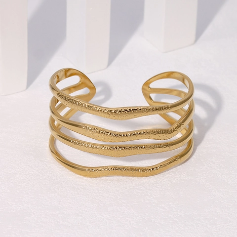 Stainless Steel Open Cuff Bangle Multi Layer Wave Hammered Texture 18K Gold Plated Exaggerated Wide Geometric Bracelet Women