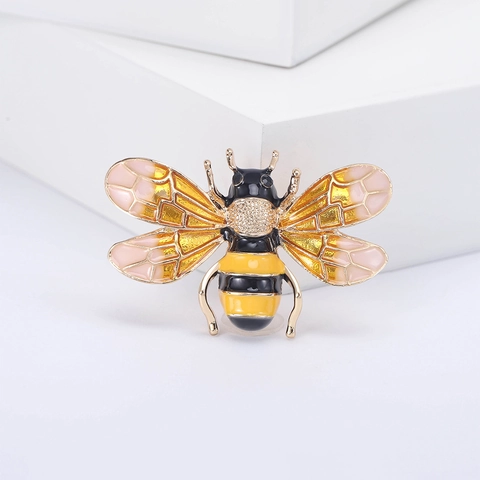 Exquisite Alloy Enamel Bee Brooch For Women Men Vintage Rhinestone Insect Pin Fashion Commuting Jewelry Gift
