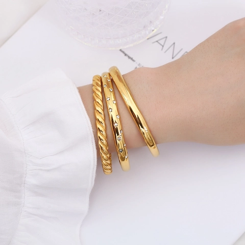 Offener Armreif Für Damen Vergoldeter Edelstahl Gedrehtes Seil Pentagramm Stern Strass Minimalistische Mode