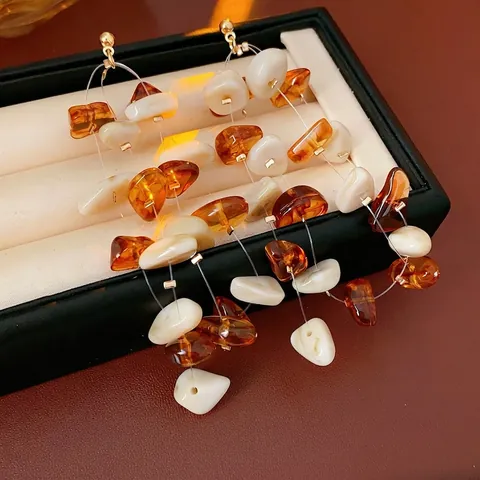 Vintage Hängende Ohrringe Lange Quasten Acrylperlen Unregelmäßige Form Retro Maillard Stil Für Damen Mit Silbernem Ohrringstift