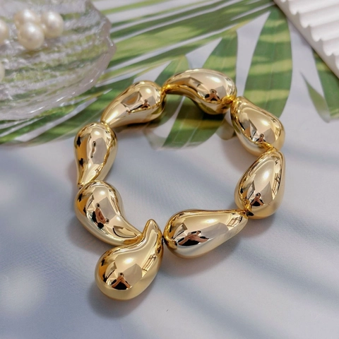 Chunky Gold Plated CCB Elastisches Armband Herz Wassertropfen Ballon Bold Mode Schmuck Für Frauen Täglich
