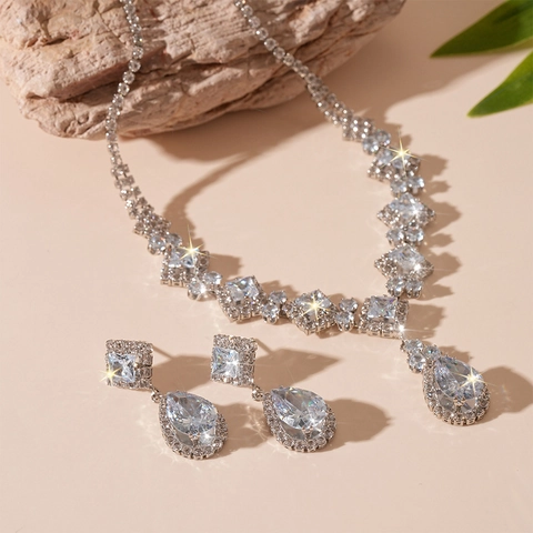 Eleganter Tropfen Zirkon Kupfer Schmuck Halskette Und Ohrringe Für Hochzeit Braut Bankett Formelle Anlässe Luxus Stil