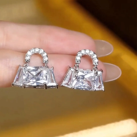 Handtasvormige Oorknopjes Legering Zirkoon Geometrisch Met 925 Sterling Zilveren Oorsteker Voor Dames Elegante Sieraden