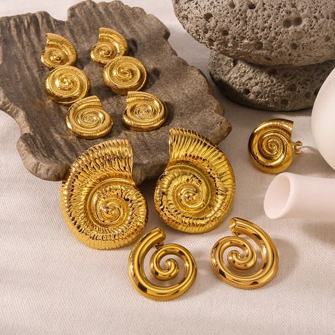 Orecchini A Spirale In Conchiglia Testurizzata Acciaio Inossidabile Placcato Oro 18K Stile Oceano Vintage Per Donne