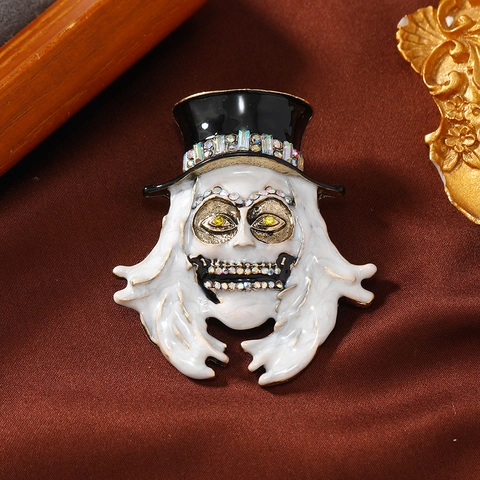 Halloween Funny Rhinestone Alloy Brooch White Ghost Skull Pumpkin Enamel Pin For Women Men Party Jewelry Corsage Badge