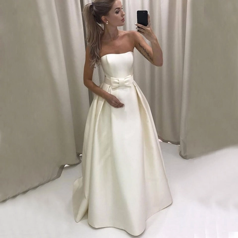 Elegant Satin Wedding Dress Strapless Bridal Gown With Big Bow A-Line Floor Length Ivory White Special Occasion Gown