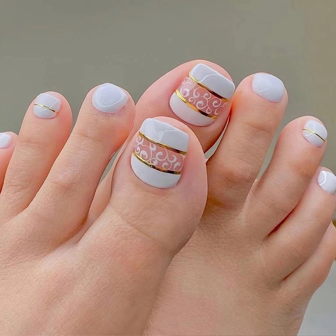 French Style Toe Press On Nails White Pink Scroll Pattern With Gold Line Glossy Elegant False Toenails For Women