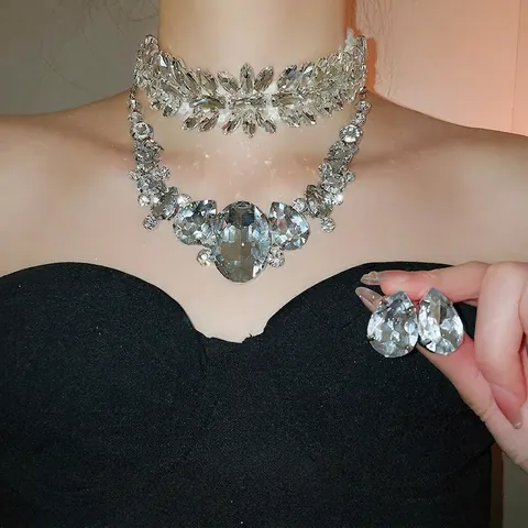 Set Di Gioielli Con Collana E Orecchini In Cristallo A Goccia In Lega Per Donna Matrimonio Festa Perno In Argento