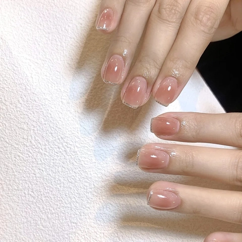 Short Square Press On Nails Nude Pink Gradient Blush Style Silver Glitter Tips French Design Glossy Jelly Texture For Women