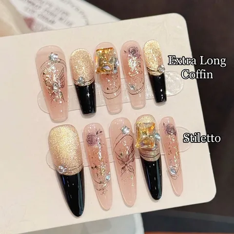 Unghie Finte Fatte a Mano Nere French Tip Occhio di Gatto Oro Lusso Strass Farfalla Rosa Lunghe a Bara Nail Art Donna