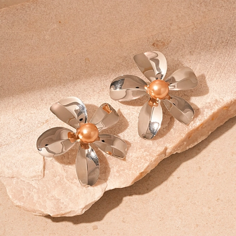 Übergroße Metallische Blumenstecker Mit Künstlicher Künstliche Perle Und 925 Sterling Silber Ohrstift Eleganter Schmuck