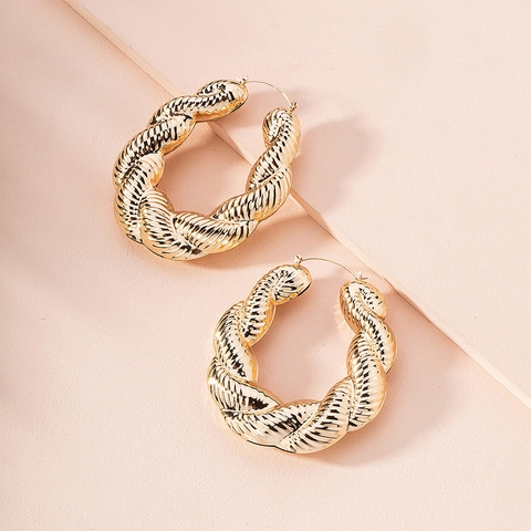 Alloy Geometric Hoop Earrings C-Shaped Twisted Hammered Snake Shape Vintage Fashion For Women With Earring Post