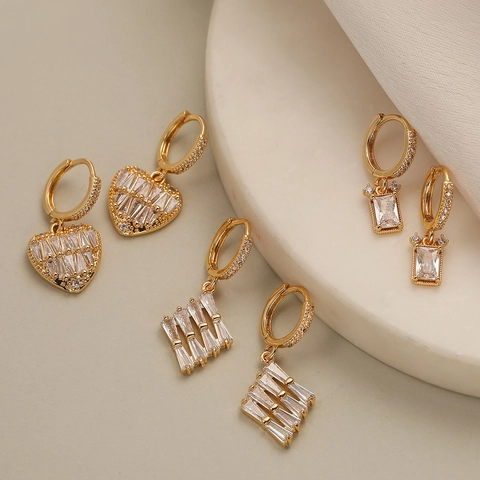 Orecchini Pendenti In Rame Con Zircone A Cuore Placcati Oro 18K Geometrici Scintillanti Gioielli Di Moda Per Donna