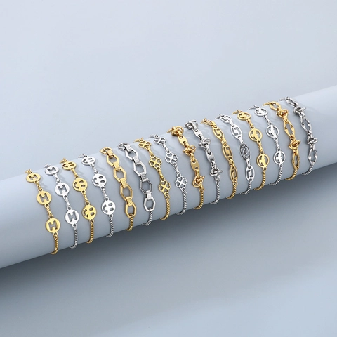 Adjustable Bolo Bracelet Stainless Steel Geometric Hollow Charm Pull Out Box Chain Fashion Jewelry For Women Daily Wear