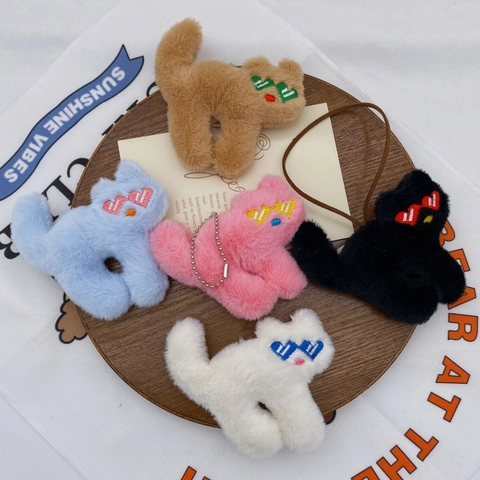 Plush Cat Doll Brooch Pendant Heart Shaped Sunglasses Embroidered Soft Animal Ornament For Backpack Clothing