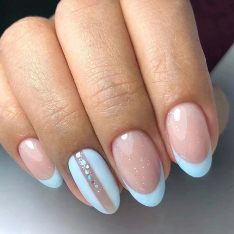 Unghie Finte Press On Mandorla Punta Francese Blu Chiaro Linea Glitter Argento Unghie Artificiali Per Donne Manicure