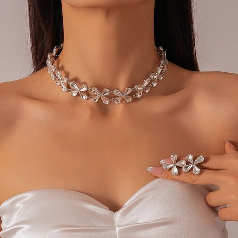 Gioielli Fiore Irregolare Lega Vetro Collana Bracciale Orecchini Con Perno In Argento Elegante Retrò Per Donne