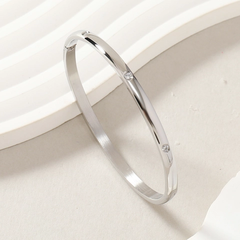 Bracciale Rigido Con Cerniera In Acciaio Inossidabile Minimalista Lucidato Con Zirconi Gioielli Di Moda Per Donna