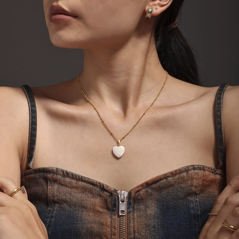 Heart Pendant Necklace Stainless Steel Mother Of Artificial Pearl Shell 18K Gold Plated Beaded Chain Jewelry For Women