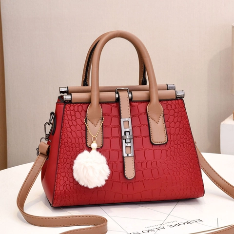 Women Crocodile Pattern PU Leather Handbag Large Capacity Shoulder Crossbody Bag With Pompom Charm Fashion