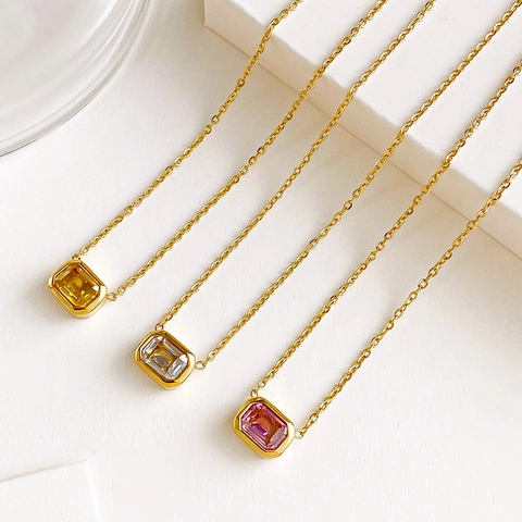 Collana In Acciaio Al Titanio Placcato Oro 14K Pietra Preziosa Rettangolo Taglio Smeraldo Incastonatura Gioielli Donna