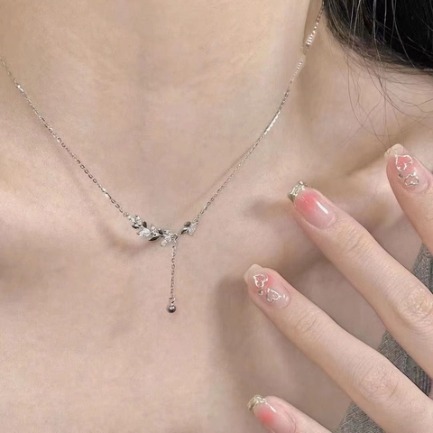 Elegante Collar Con Colgante de Espiga de Trigo de Aleación Con Diamantes de Imitación para Mujer Color Plata Joyería