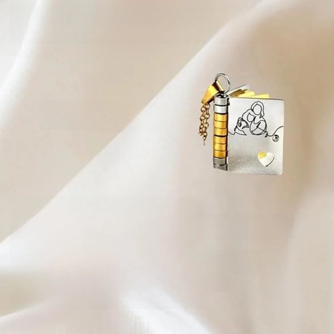 Stainless Steel Openable Book Locket Necklace Engraved Message For Granddaughter Heart Pendant Jewelry Two Tone Gift For Women