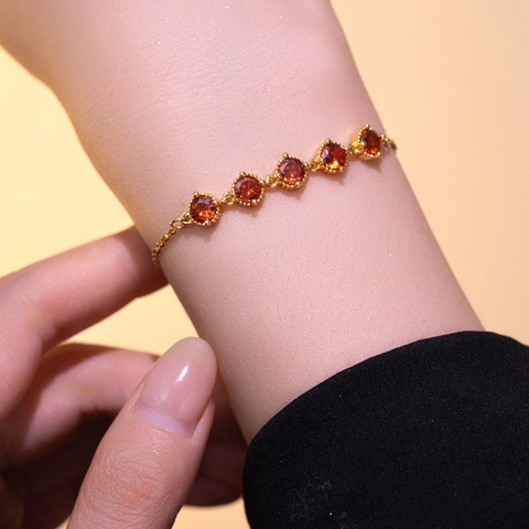 Bracciale In Zircone Granato Rosso Acciaio Inossidabile Placcato Oro 18K Catena Geometrica Per Donna Moda Elegante