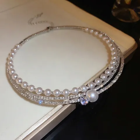 Mehrlagiges Choker Halskette Elegant Kupfer Strass Zirkon Faux Künstliche Perle Rund Luxus Schlüsselbein Kette Für Damen
