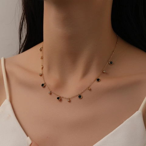 Collana con Pendente a Conchiglia in Acciaio Inossidabile per Donna Placcata Oro Disco Rotondo Strass Incrostati Gioielli di Moda