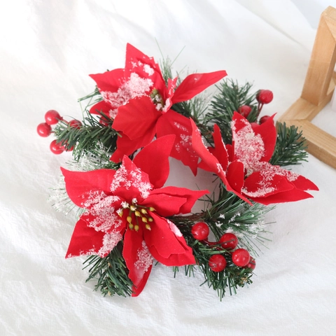 Beschneiter Weihnachts Kerzenring Kranz Künstliche Poinsettia Rote Beeren Kiefernnadeln Dekorative Tischdekoration Feiertags Home Ornament